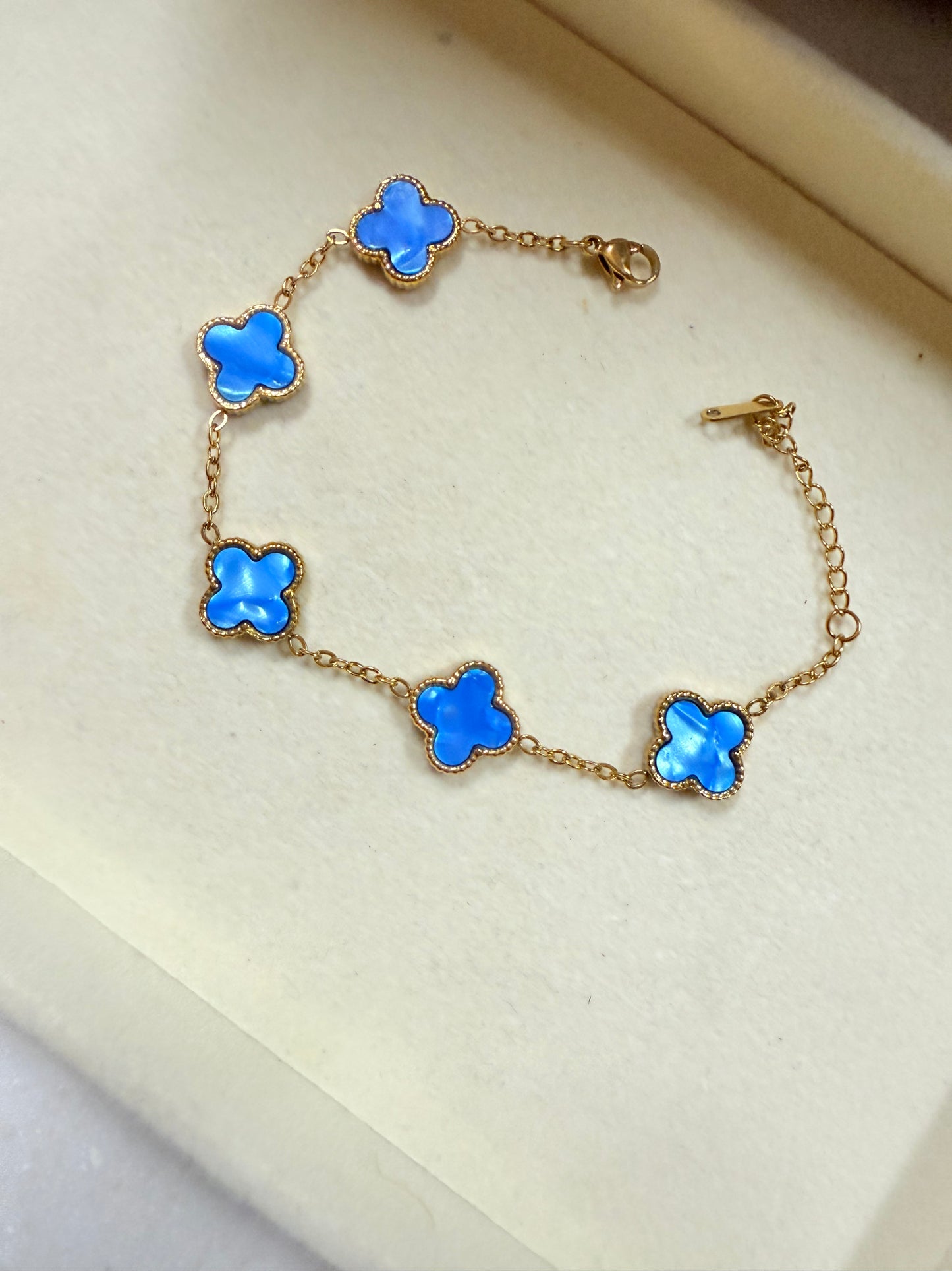 Metallic Clover Bracelet