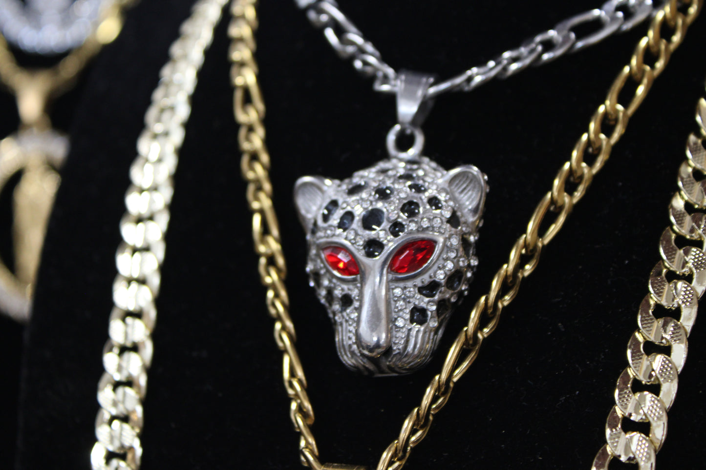 Jaguar Head Chain