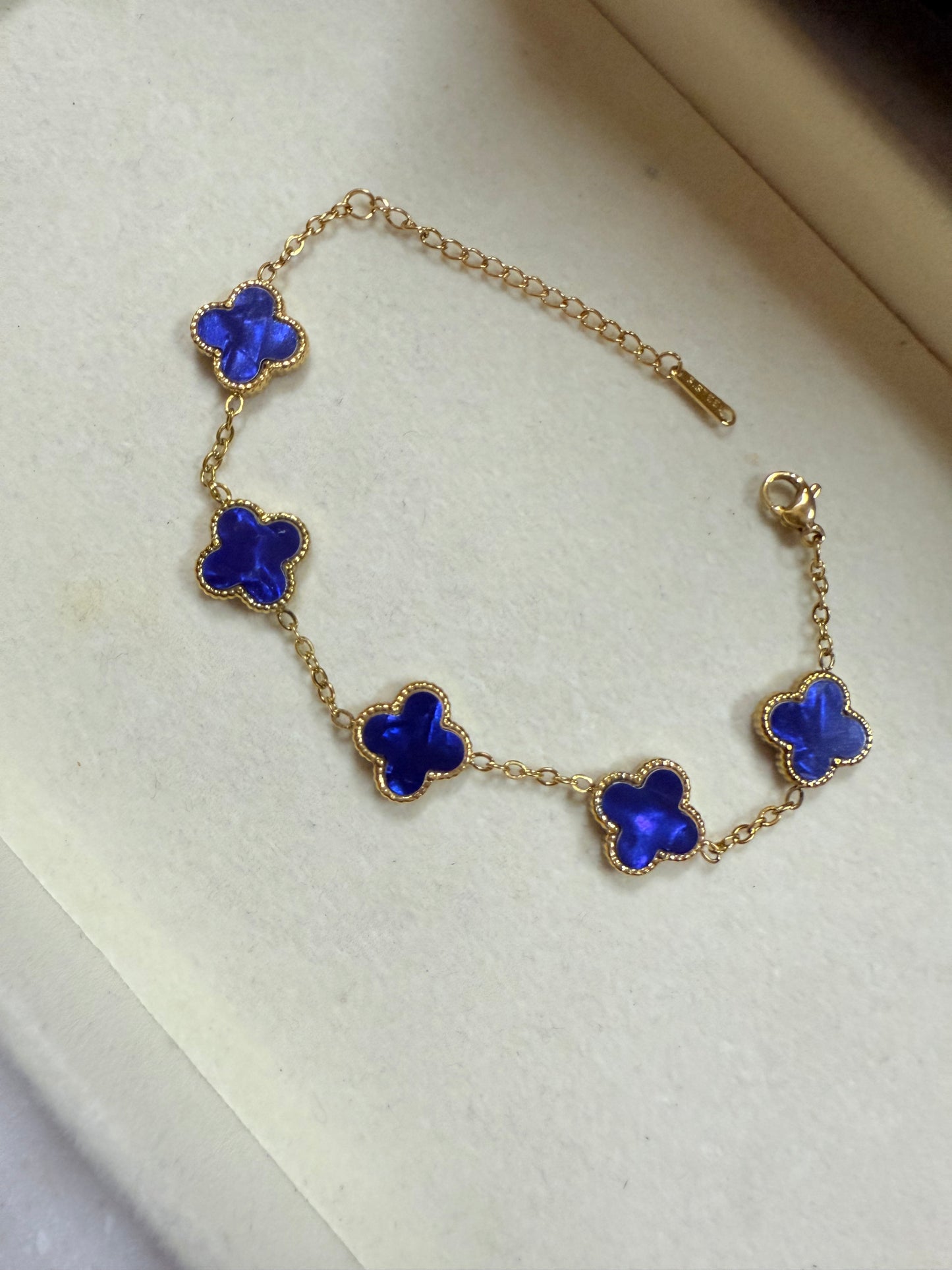 Metallic Clover Bracelet