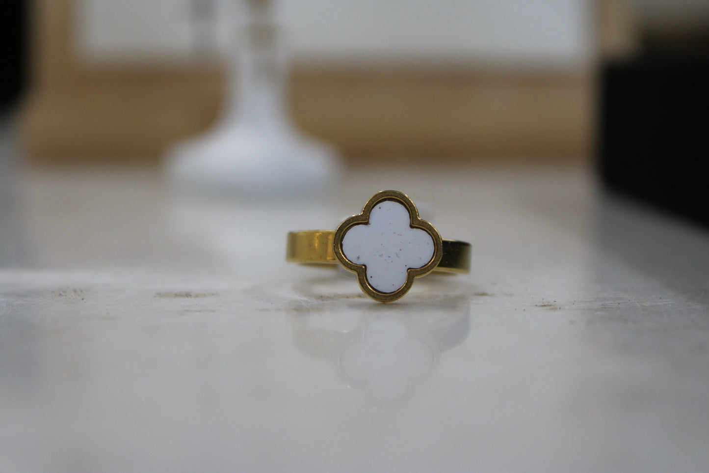 Clover Ring