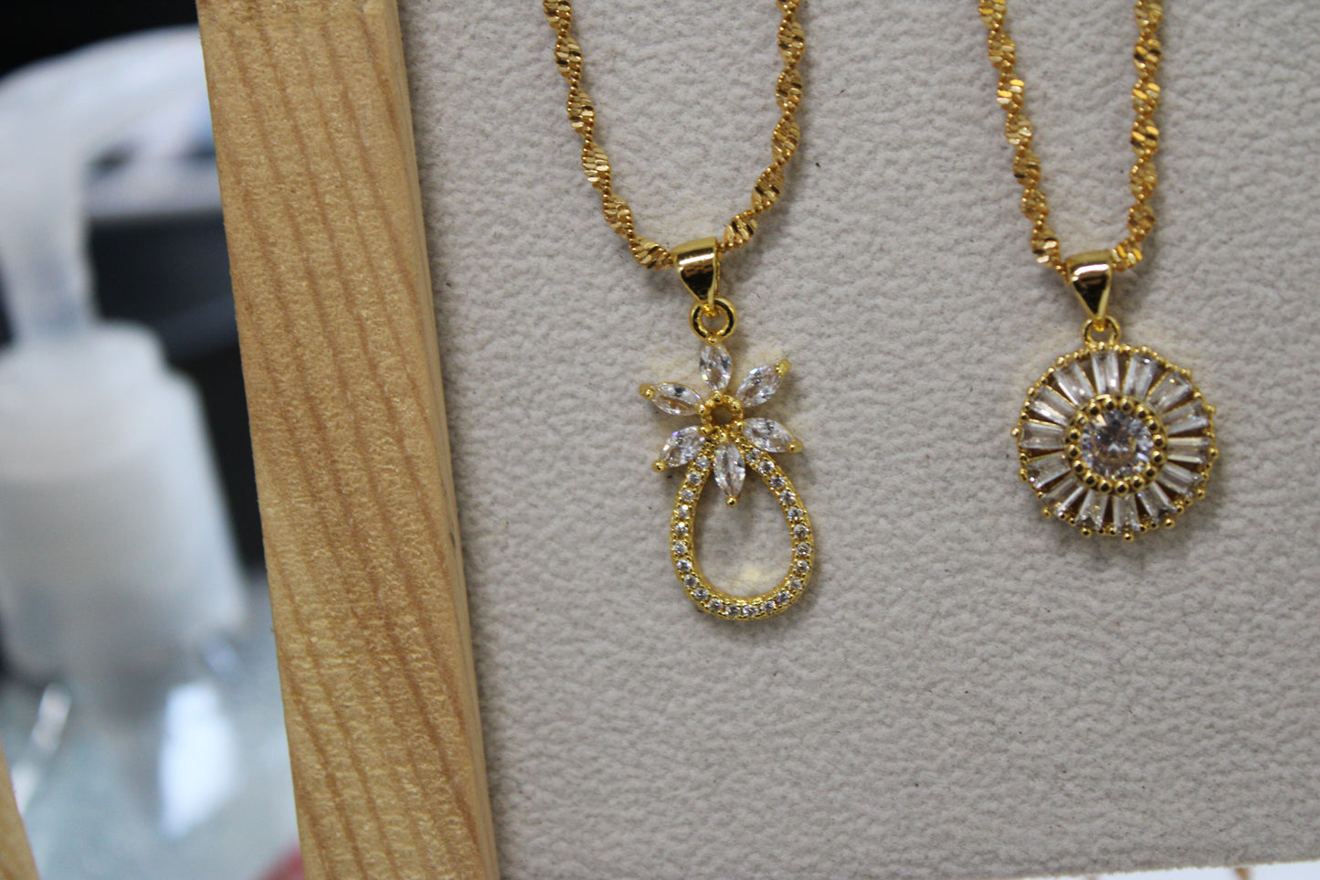 Gold Filled Flower Wreath Necklace